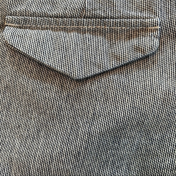 French Connection High Waisted Pleated Cuff Mom Short - Women's Size Medium - Picture 6 of 8